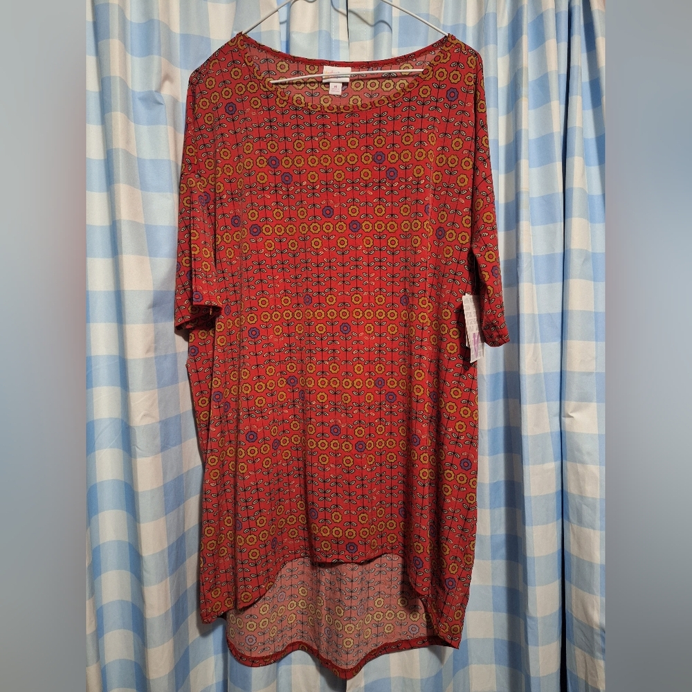 NWT LuluRoe Women's Red Floral Tunic Top